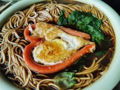 -佬土鹅肠火锅(中建大观店)