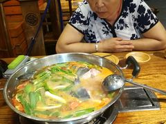 -亮欢寨酸汤鱼(沙冲路店)