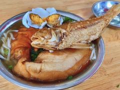-电厂猪脚粉快餐店