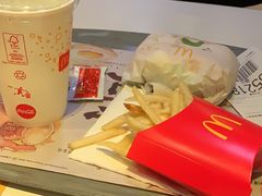 -麦当劳(海岸城店)