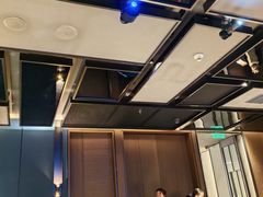 -三利音·玖弄小鲜(浦东嘉里城店)