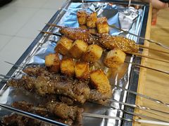 -烤满分·东北烧烤(首经贸店)