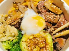 -POKEE VIA&Brunch·维娅(重庆来福士店)