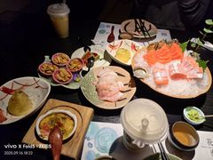 -花潮料理艺食馆(成都万象城店)