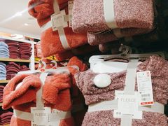 -优衣库(上海虹口龙之梦店)