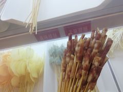 美味腊肠-马路边边串串香(一匡街店)