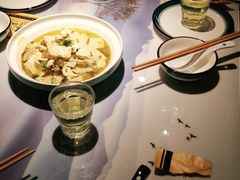 -松沪名灶·豆浆鱼头·新上海菜(飞航吾悦广场店)