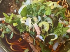 -薛记襄阳香辣牛肉面(平安路店)