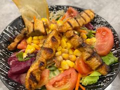 烤三文鱼沙拉-bosphorus 铂斯西餐厅·土耳其烧烤(环市中路店)