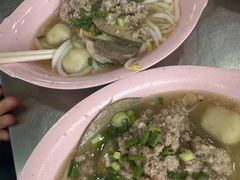 -榮泰米粉湯(Left Shop)