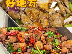 -老东镇啤酒屋海鲜加工·蒸汽海鲜·海鲜烧烤(台东店)