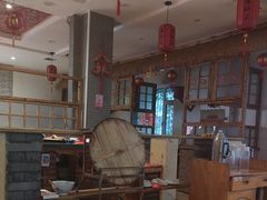 -老渔翁炖鱼坊(黄海西路东山店)