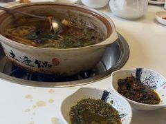 -土连锅·现熬养生汤锅(梁家巷店)
