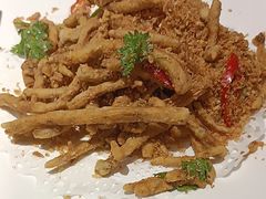 -高第街56号餐厅(泰安万达店)