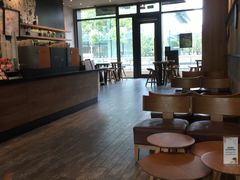 大堂-星巴克(花木plus乐坊店)