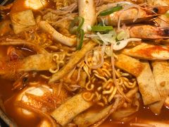 -三清洞摩西韩式年糕火锅(威高广场店)