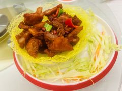 -郑猛记石岐鸽主题餐厅(长江店)