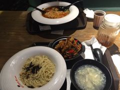 -哇蛙牛功夫面渝都料理(龙阳广场店)