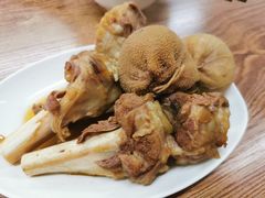 -金新羊杂馆·小龙虾