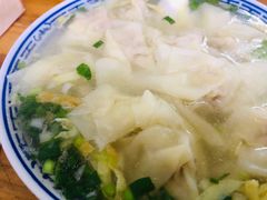 -胖子馄饨坊(天目大厦东南)
