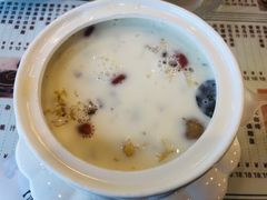 -捷信牛奶甜品世家(学府店)