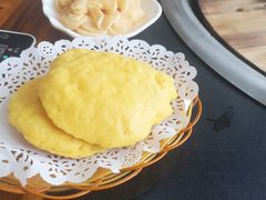 鳇鱼玉米饼-老刘生态大鱼坊铁锅炖鱼(赛马场店)