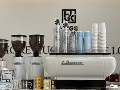 -HUGS coffee(东区店)