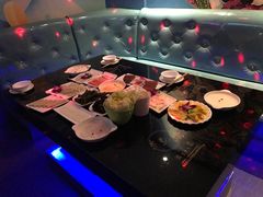 -唯爱KTV聚会餐厅(仙林东城汇店)