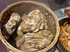 -蚝堡海鲜·威海菜·海肠捞饭·烧烤·亚洲吃蚝公司(幸福门店)