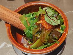 -吕氏焗小鲜•海鲜青岛菜(总店)