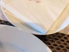 -上海滴水湖皇冠假日酒店