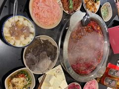 -洞亭火锅(防空洞总店)