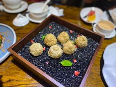 天蚕如意蟹黄酥-HOME餐厅粤菜 融合菜