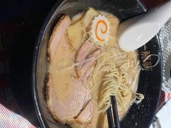 -一豚轩·烧鸟·豚骨拉面(五四路店)