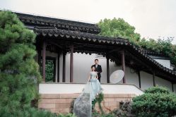 -雪中彩影婚纱摄影·微光艺术中心