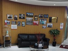 -雅悦齿科(顾村公园店)
