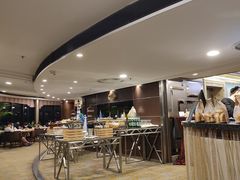 -汇泉王朝大饭店-旋转餐厅(南海路店)