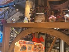 -老牌坊云南鱼豆花火锅(爱建店)