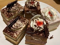 -小鱼小牛·鱼牛干锅·脆鱼火锅(世欧广场店)