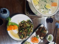 -八木轩·寻味大理白族民俗餐厅(文献路店)