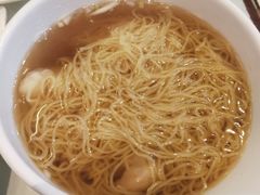 -新大咀港式茶餐厅(宝山万达店)