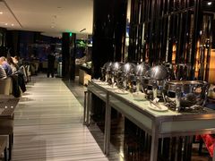 自助取餐区-唐拉雅秀酒店-西锦汇空中BBQ·思创餐厅