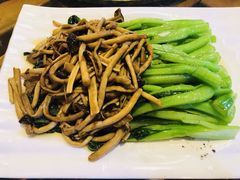 -海拉尔蒙古包(房山长阳总店)