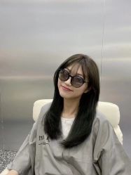 -Tloml salon