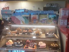 -DQ·蛋糕·冰淇淋(大宁国际商业广场店)
