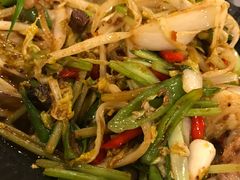 -李记饺子·熏酱东北菜(欢乐谷店)
