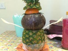 -志龙皇冠吃货椰子铺