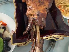 烤羊腿-察右中旗娜仁汗旅游自驾区