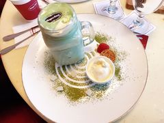 初雪芝浓奶盖抹茶拿铁-哈根达斯(滨江店)