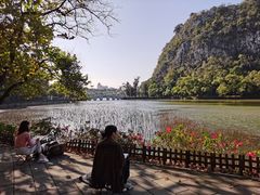 -星湖旅游景区七星岩